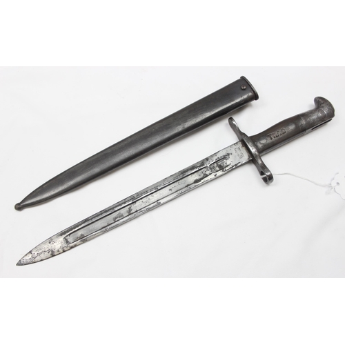 1429 - A Swiss M1899 or M1911 bayonet with scabbard, the ricasso marked for Waffenfabrik of Neuhausen, appr... 