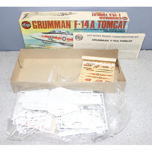 1547 - Airfix model kits, Series 5 1/72 scale Grumman F-14A Tomcat 5013-1 model kit in box, unchecked for c... 