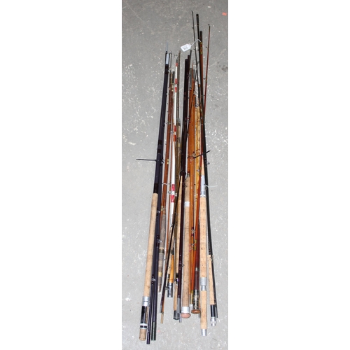 715 - Qty of vintage freshwater fishing rods to include split cane examples