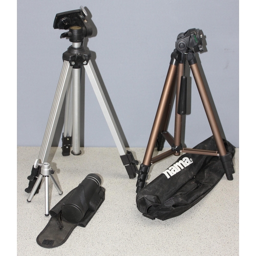 668 - Qty of camera and other optical equipment to include binoculars and tripods.