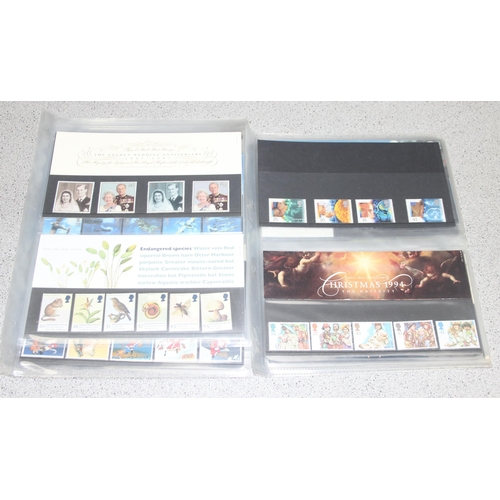 520 - Stamps - a large qty of mainly decimal presentation pack stamps, file 1 of 3