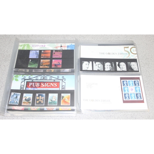 521 - Stamps - a large qty of mainly decimal presentation pack stamps, file 2 of 3