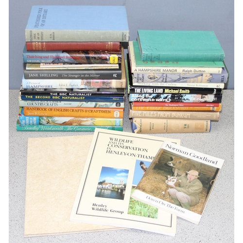 529 - Qty of countryside themed books