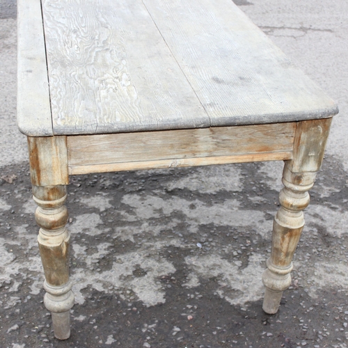 123 - A 19th century pitch pine farmhouse kitchen table with single drawer, approx 136cm wide x 85cm deep ... 