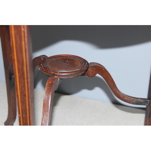 118 - Edwardian mahogany tri-drop leaf occasional table with inlaid details, approx 51cm H x 47cm x 47cm