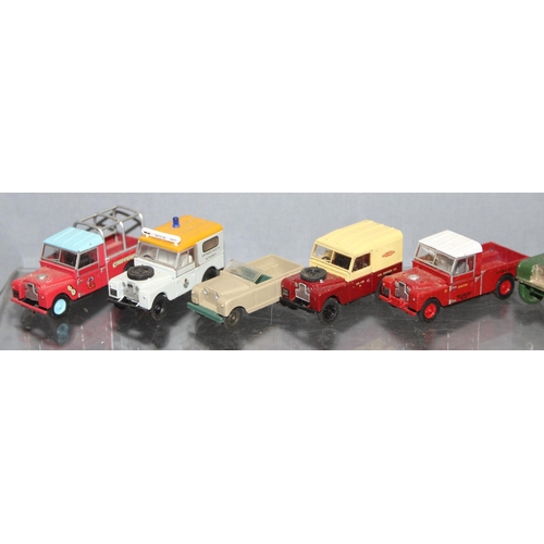 1517 - Qty of assorted small toy vehicles mainly Land Rovers to inc Oxford & Benbros