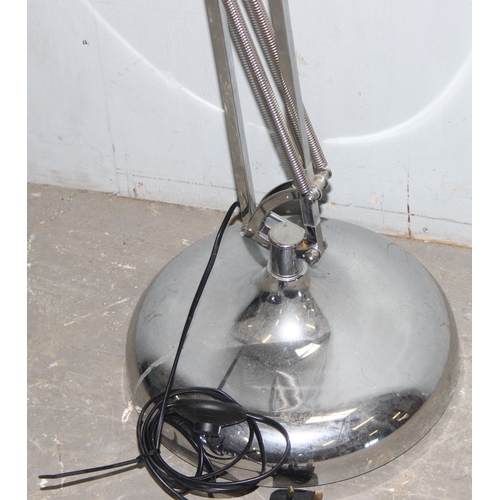 230 - A large floor standing Anglepoise style lamp, chrome finish, in picture approx 165cm tall