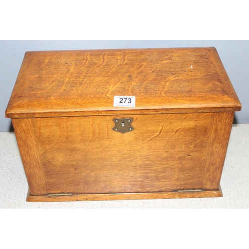 273 - A superb quality antique oak desktop stationary box, with various compartments and leather slope, ap... 