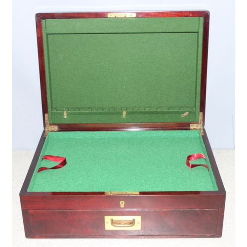 274 - An antique mahogany collectors box with green baize lined interior, approx 47cm x 33cm x 16cm