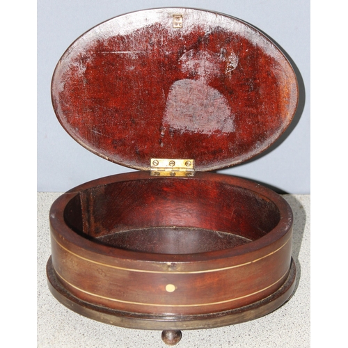 279 - Mahogany Edwardian Sheraton inlaid trinket box and a mahogany inlaid trophy stand (2)