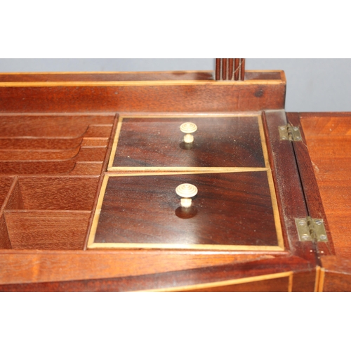 280 - A Georgian mahogany table top dressing mirror with superb quality fitted interior, approx 56cm wide ... 