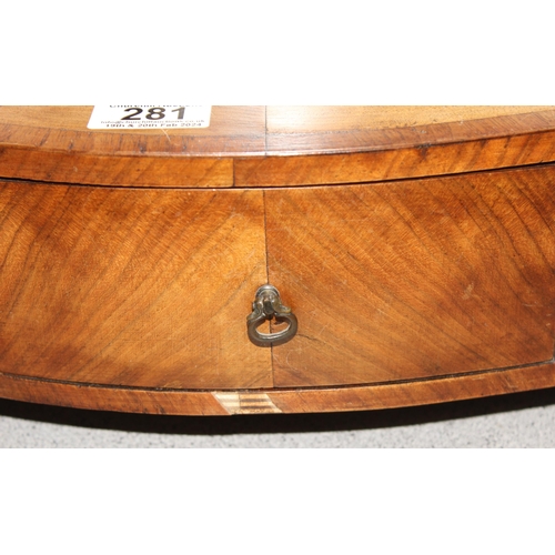 281 - A 19th century mahogany shield shaped table top dressing mirror of shield shape, 2 drawers to base, ... 