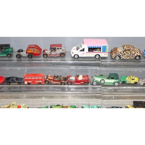 1525 - Qty of die-cast to vehicles to include examples by Matchbox and Lesney