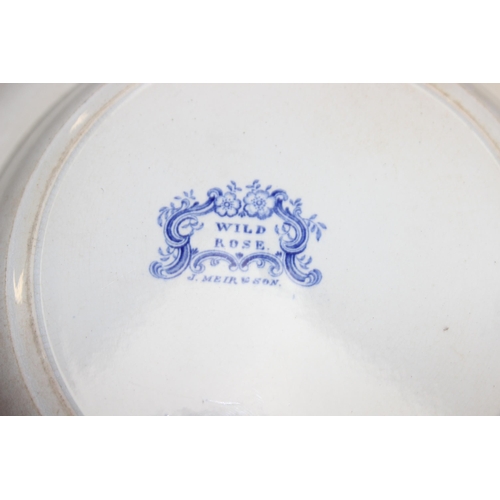 1722 - A qty of various blue and white pottery to include British anchor ironstone, TG Green Cornishware et... 