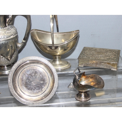 1012 - Qty of assorted antique and later silver plate and pewter items to inc a large trophy bowl, approx 3... 