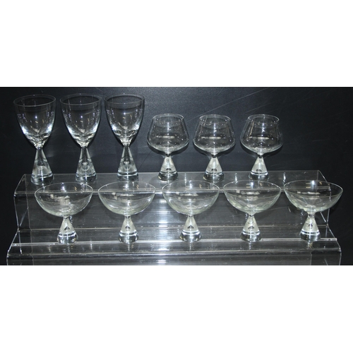 1660 - Kastrup Holmegaard Glas of Denmark - qty of assorted retro drinking glasses with teardrop bases, Pri... 