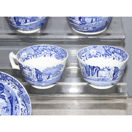 1743 - Copeland Spode blue & white Italian Pattern, A 6 person setting of 6 tea cups, saucers, sandwich pla... 