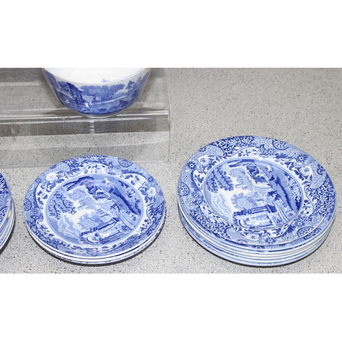 1746 - Copeland Spode blue & white Italian Pattern, a large qty of assorted vintage and modern pieces, vari... 