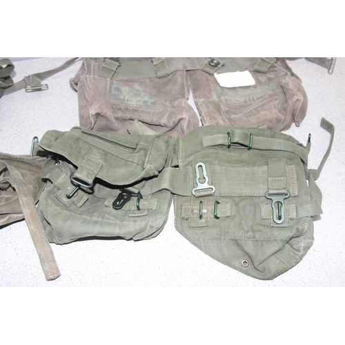 1437 - 4 x 1958 pattern canvas utility belts/webbing