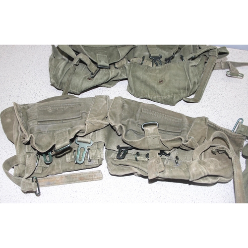 1437 - 4 x 1958 pattern canvas utility belts/webbing