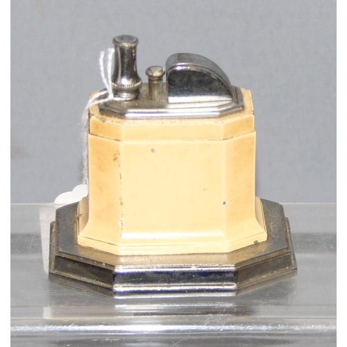 1686 - Vintage art deco style Ronson touch tip table lighter