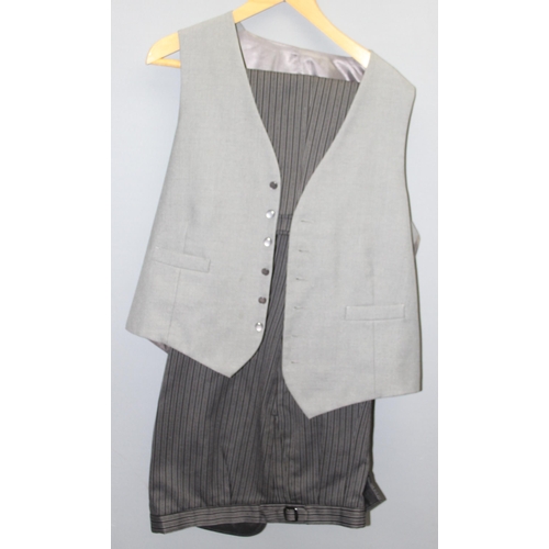 212 - Gentleman's full Morning dress suit with hop hat (7 5/8) Trousers (40R) and waistcoat (46)