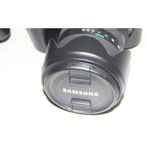 669 - Samsung Pro 815 digital camera with a Schneider-Kreuznach Varioplan Zoom 7.2-108mm lens