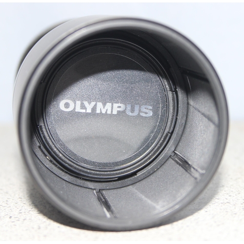 678 - Olympus M.Zuiko Digital ED 60mm f/2.8 Macro Lens with lens hood and Matin case