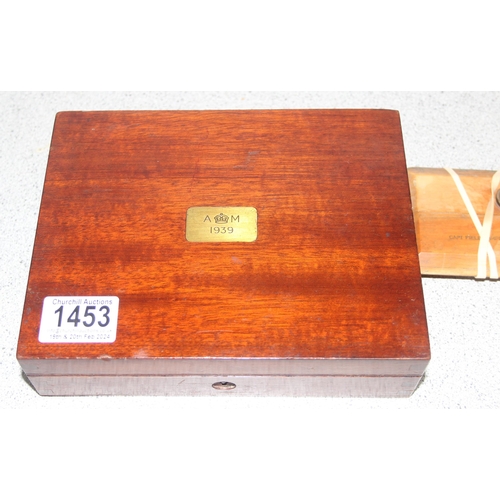 1453 - Air Ministry technical drawing kit in mahogany case, with 2 WW2 period Air Ministry Captain Fields p... 