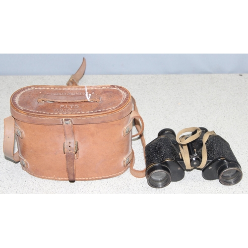 1461 - Pair of WW2 Air Ministry binoculars 'Binocular Prismatic No. 2 Case MK1'dated 1943 by Martin & Baker... 