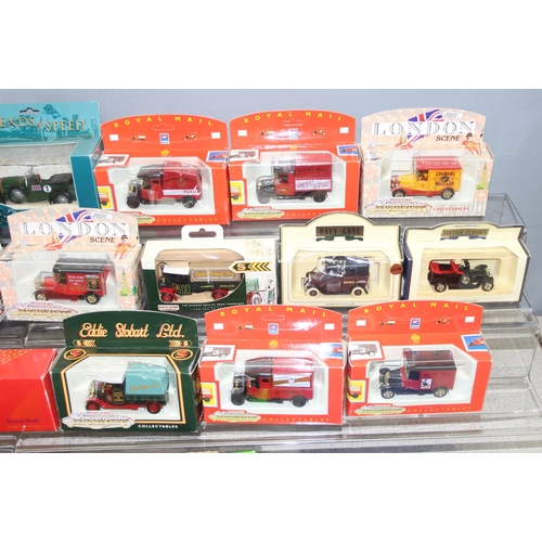 1538 - A large qty of assorted boxed model vehicles to inc Britains & Corgi Legends of Speed