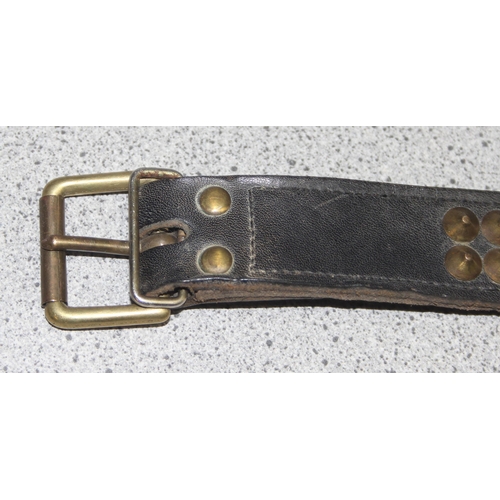 1699C - Vintage leather and brass stud dog collar, approx 52cm long