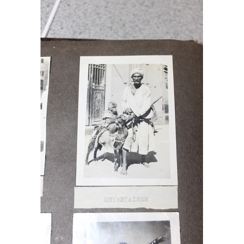 1416 - A vintage WW2 period photograph album and contents, some military interest to inc Egypt and the Midd... 