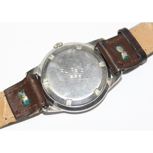 1321 - A vintage Tissot Seastar watch with mechanical movement, the dial with baton and Arabic numerals, vi... 