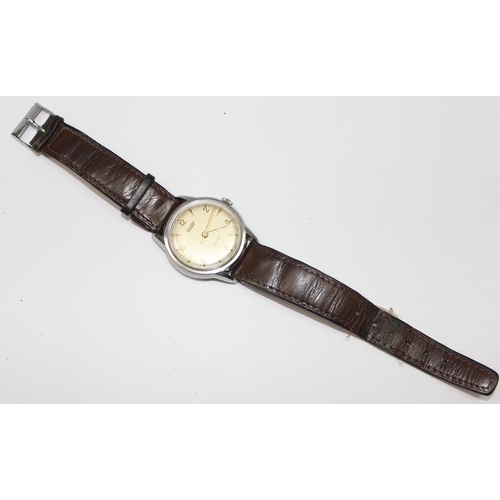 1321 - A vintage Tissot Seastar watch with mechanical movement, the dial with baton and Arabic numerals, vi... 