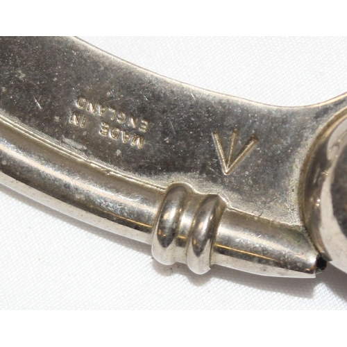 1413 - A military marked Bosun's Whistle and chain, Royal Navy