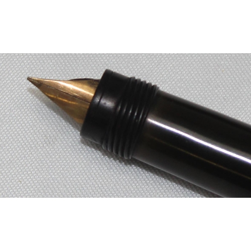 1600 - An unusual antique Mont Blanc fountain pen with retractable nib, indistinctly marked possibly 