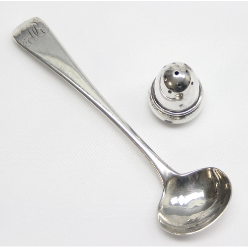 1028 - A George III period long silver salt spoon, London 1812 by Thomas Wilkes Barker, and a miniature sil... 