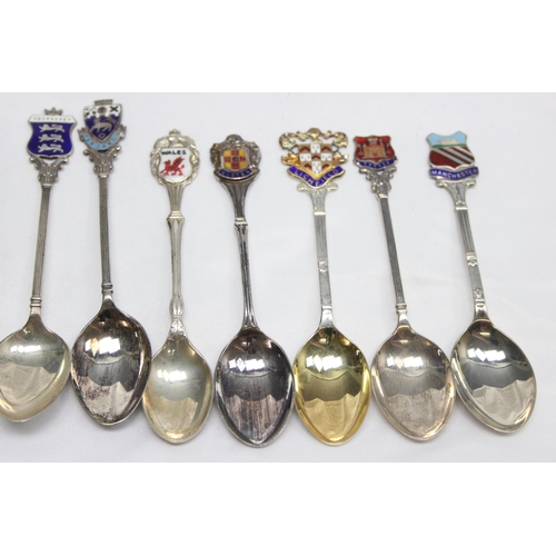 1076 - 10 assorted vintage silver and enamel collectors tea spoons, all with full English hallmarks, approx... 