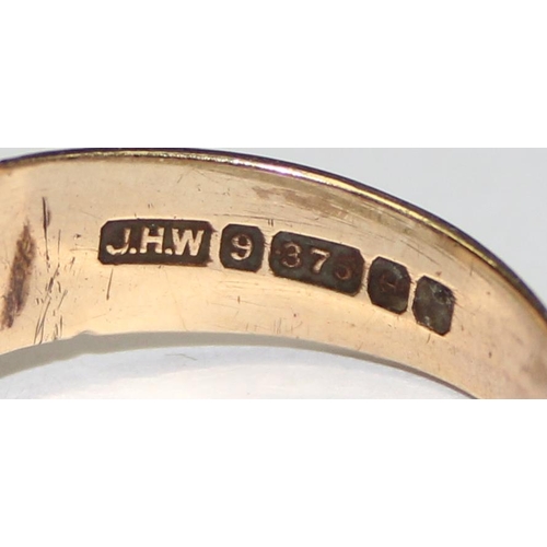 1123 - Antique style 9ct gold engraved buckle ring, marked and XRF confirmed, approx size N, approx 2.32g g... 