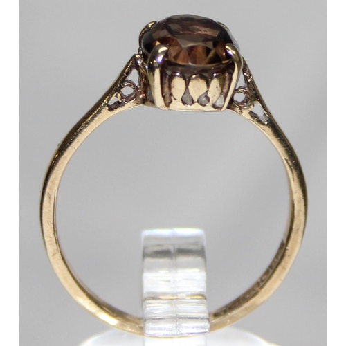 1132 - 9ct gold solitaire smokey quartz ring, marked and XRF confirmed, approx size O, approx 1.93g gross