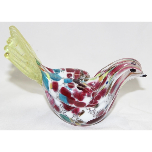 1634 - Murano/ Italian Glass, a vintage Murano glass bird with colourful glass body and golden tail, remnan... 