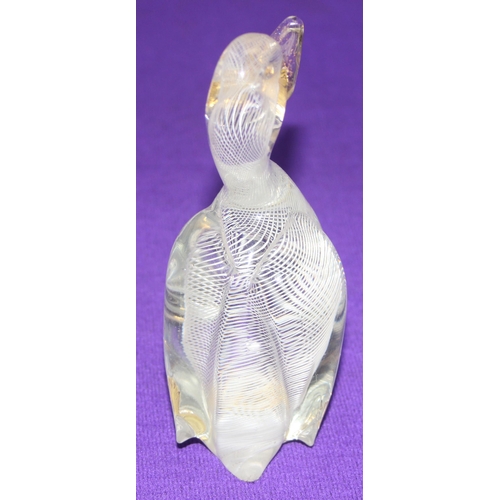 1638 - Murano/ Italian Glass, a retro glass sculpture of a bird with white pinstripe decoration, partial la... 