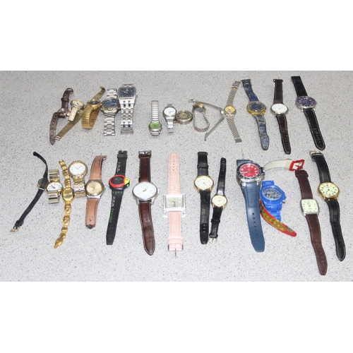 1338 - A large qty of assorted vintage and later watches to inc Swatch etc