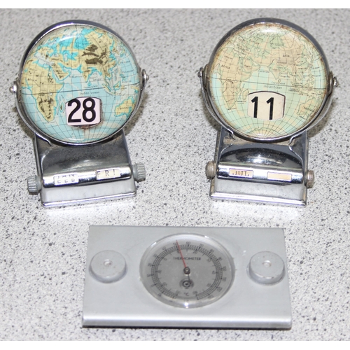 691 - Mixed lot of scientific related items to include apothecary scales, Triner Airmail scales & 2 globe ... 