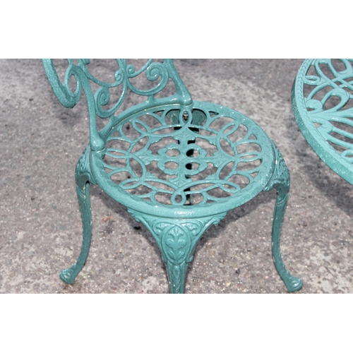 306 - Antique style green aluminium garden bistro set