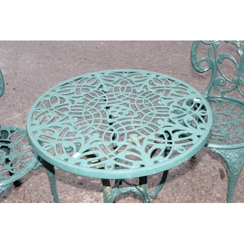 306 - Antique style green aluminium garden bistro set