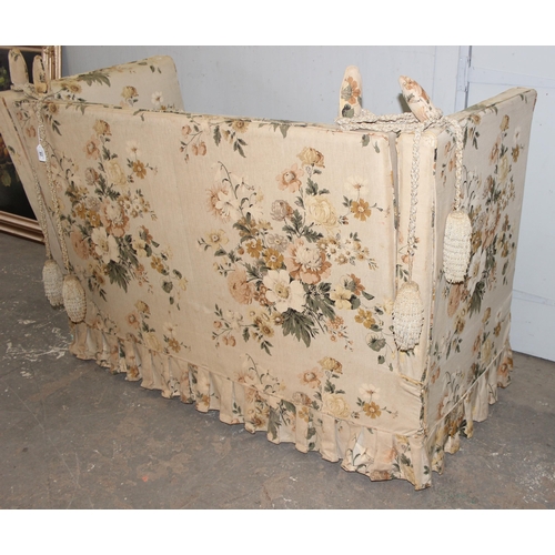 29 - A vintage floral patterned Knoll or Knole sofa with drop ends, approx 164cm wide x 79cm deep x 119cm... 