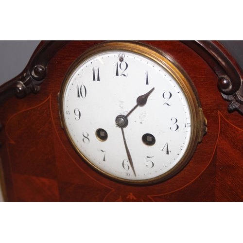 1309 - Edwardian mahogany cased mechanical mantel clock with inlaid detail, approx 24cm H