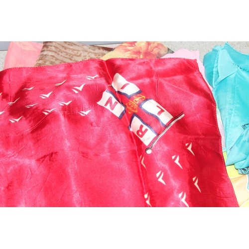 219 - Qty of assorted fabric scarves